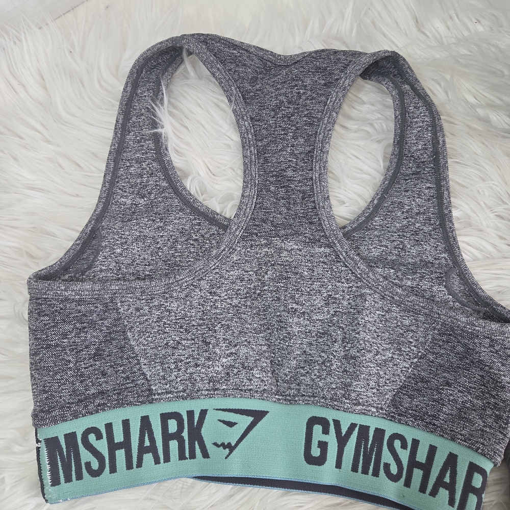 Gymshark Women's Gray Sports Bras - Supportive Activewear , Bundle Of 2 Size S - Picture 4 of 9